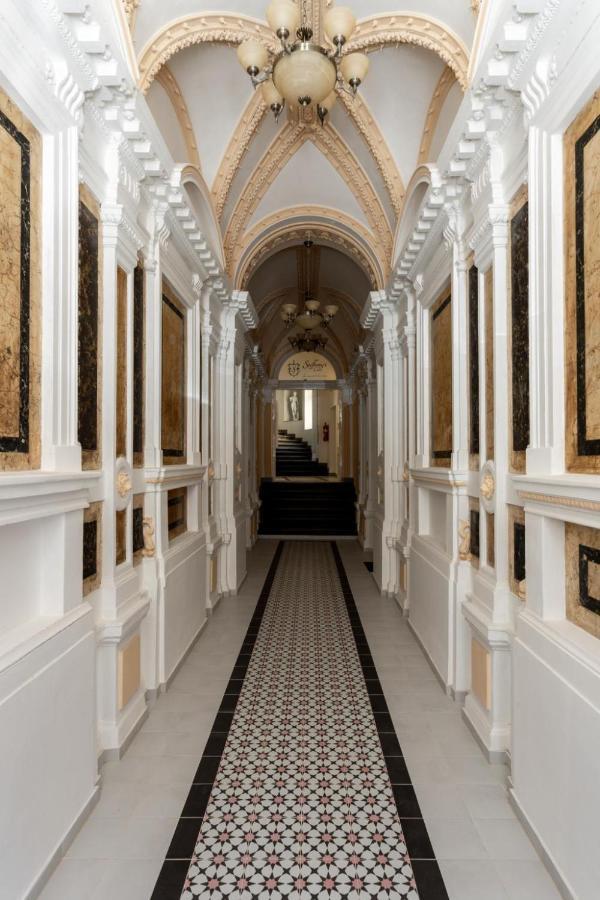 Elegant Studio In New Town By Days Appartement *